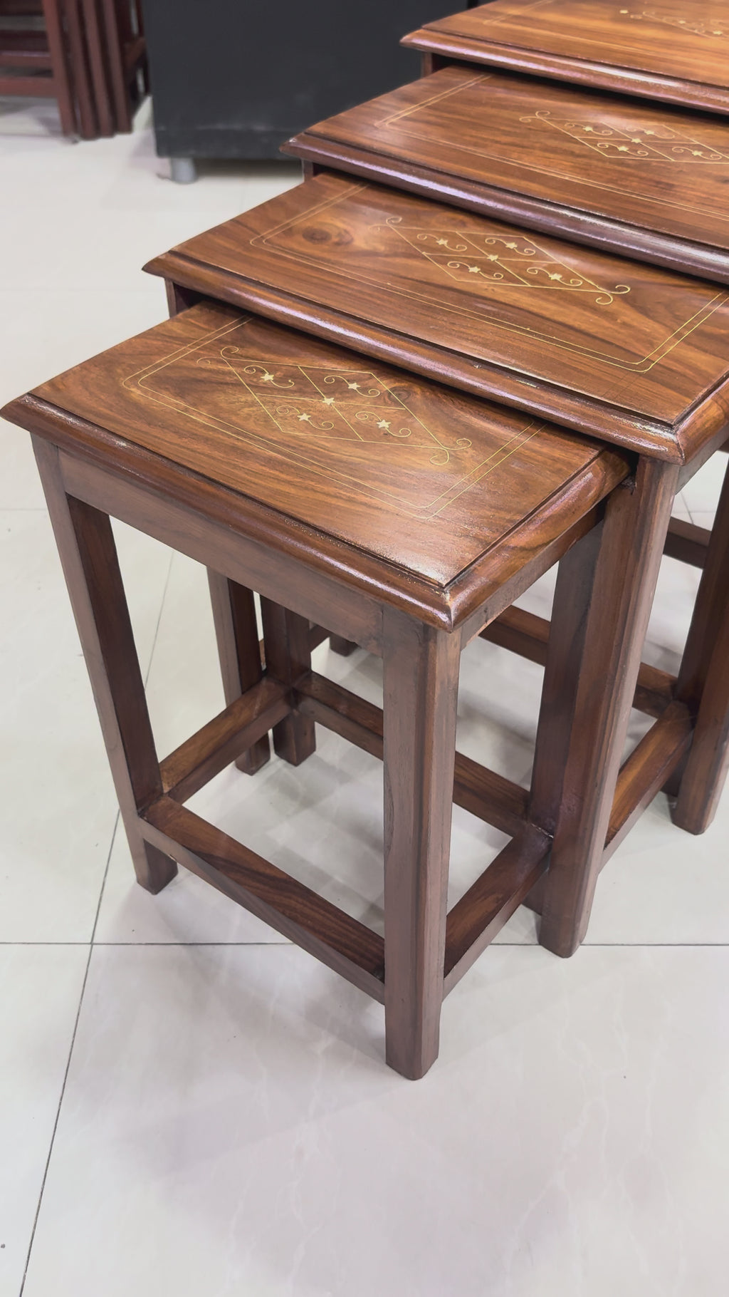 Sheesham Wooden Nesting Tables with straight legs