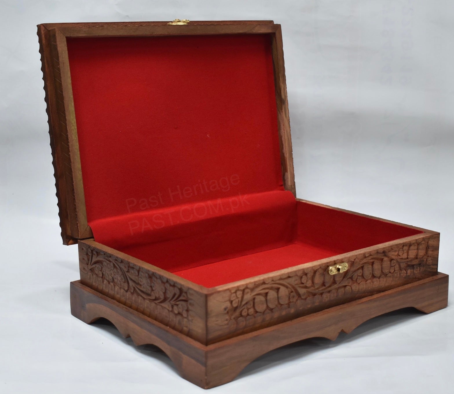 Handcrafted 2-in-1 Quran Box and Rehaal